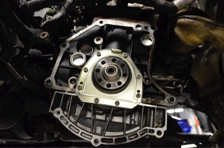 Rear main seal replacement